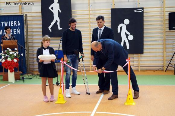 Uroczyste otwarcie sali gimnastycznej w Oporowie