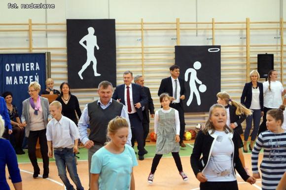 Uroczyste otwarcie sali gimnastycznej w Oporowie