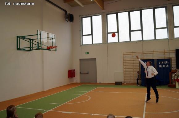 Uroczyste otwarcie sali gimnastycznej w Oporowie