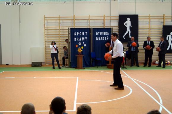 Uroczyste otwarcie sali gimnastycznej w Oporowie