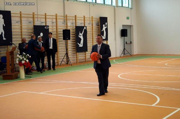 Uroczyste otwarcie sali gimnastycznej w Oporowie