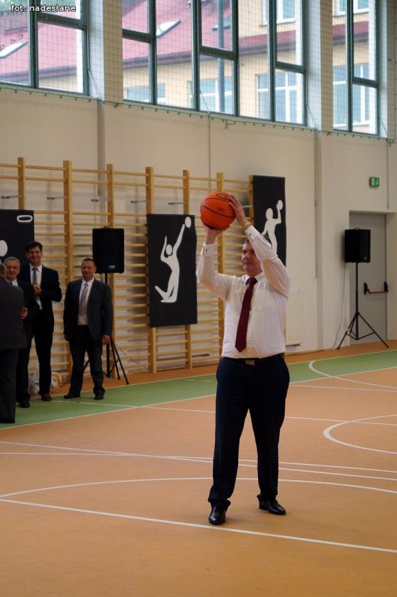 Uroczyste otwarcie sali gimnastycznej w Oporowie