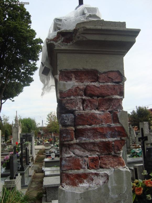 Kwesta na restaurację starych, zabytkowych grobów w Kutnie