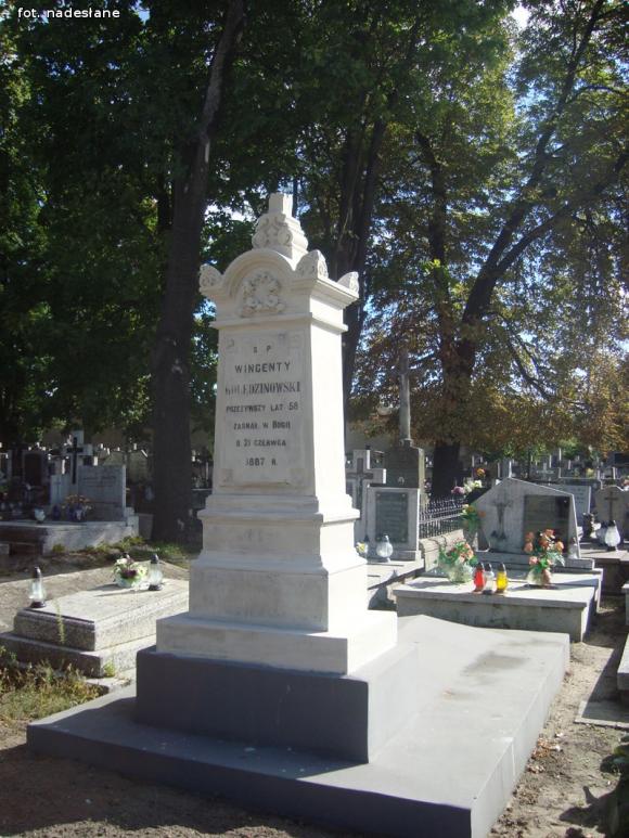 Kwesta na restaurację starych, zabytkowych grobów w Kutnie