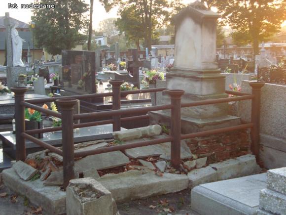 Kwesta na restaurację starych, zabytkowych grobów w Kutnie