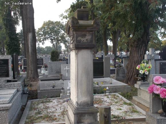 Kwesta na restaurację starych, zabytkowych grobów w Kutnie