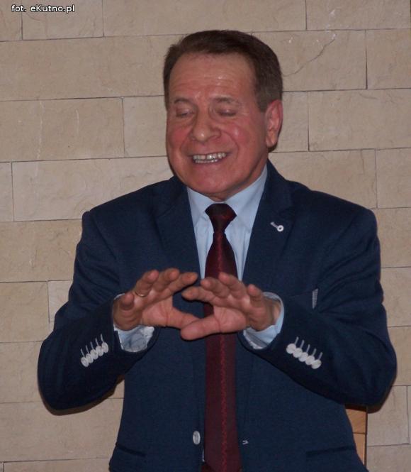 Konwencja SLD i prezentacja kandydatów do parlamentu. Szpitale przechowalnią kolesiów