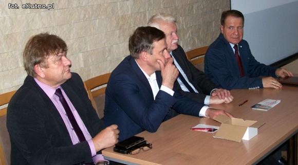 Konwencja SLD i prezentacja kandydatów do parlamentu. Szpitale przechowalnią kolesiów