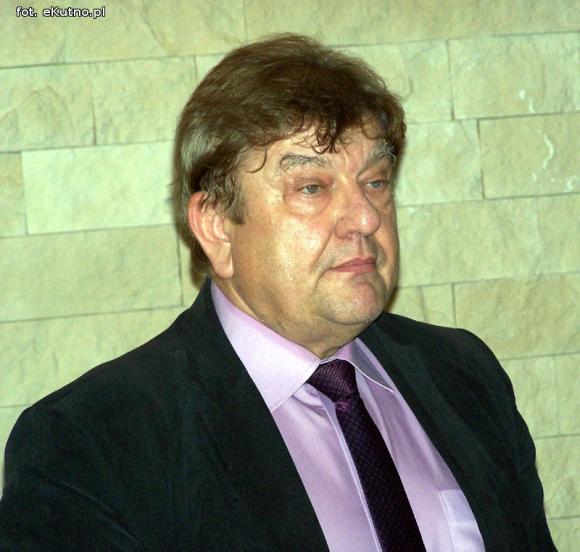 Konwencja SLD i prezentacja kandydatów do parlamentu. Szpitale przechowalnią kolesiów