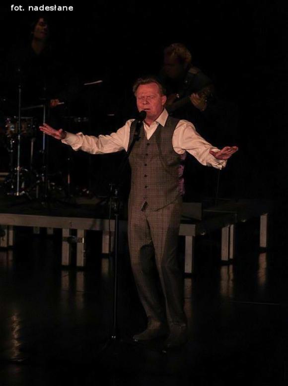 Kolejny fantastyczny koncert Bajora w Kutnie