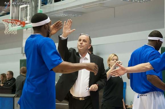 Polfarmex wygrywa z AZS Koszalin