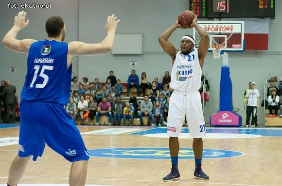 Polfarmex wygrywa z AZS Koszalin