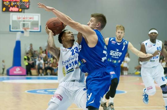 Polfarmex wygrywa z AZS Koszalin