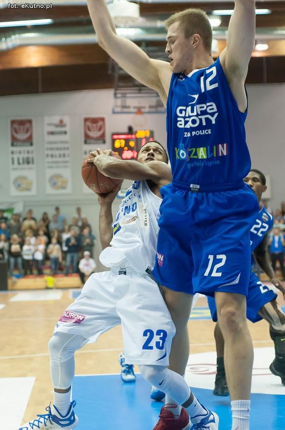 Polfarmex wygrywa z AZS Koszalin