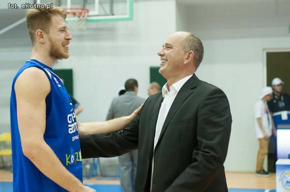 Polfarmex wygrywa z AZS Koszalin