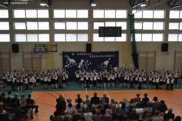 Ślubowanie pierwszoklasistów w 