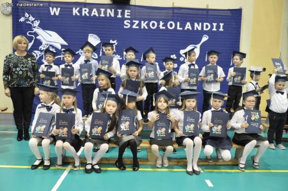 Ślubowanie pierwszoklasistów w 