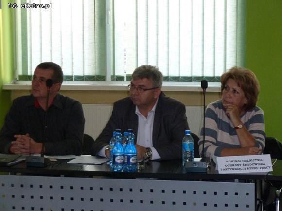 Niepewność jutra pracowników oddziału wewnętrznego. Radni bronią pielęgniarki