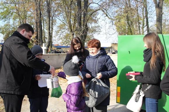 I  krośniewicka kwesta na cmentarzu parafialnym