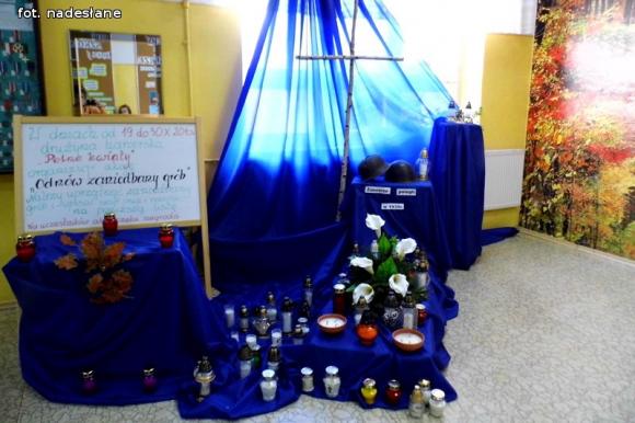 Zadbamy o opuszczone groby! Akcja harcerzy i zuchów w szkole w Szewcach Nadolnych