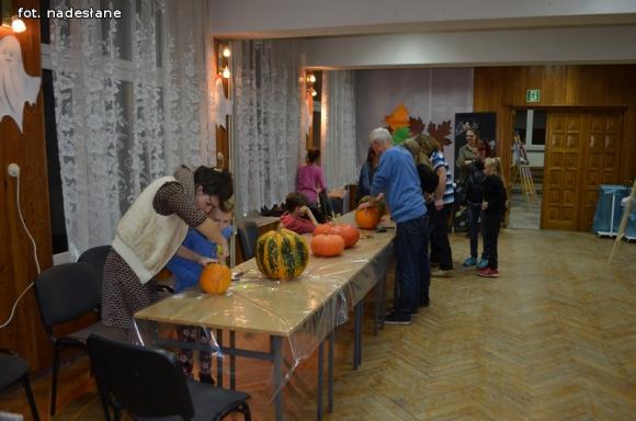 Rodzinne Dyniowanie w Żychlińskim Domu Kultury