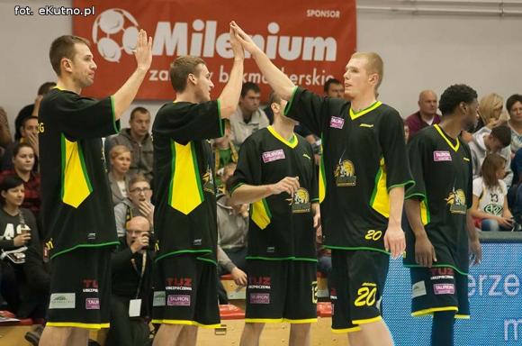 Drużyna Krysiewicza lepsza