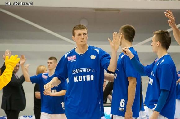 Drużyna Krysiewicza lepsza