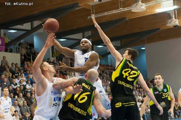 Drużyna Krysiewicza lepsza