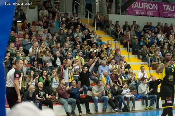 Drużyna Krysiewicza lepsza