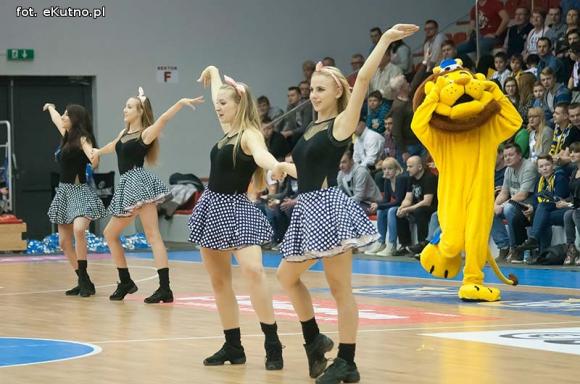 Drużyna Krysiewicza lepsza