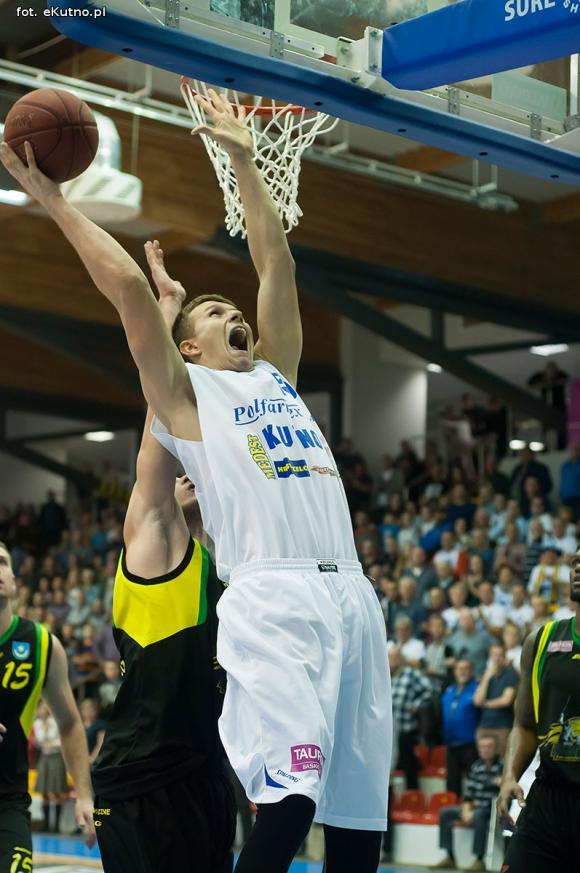 Drużyna Krysiewicza lepsza