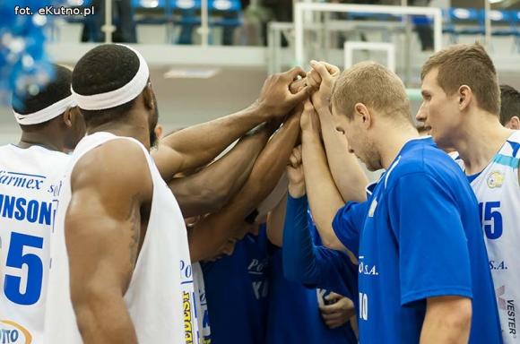 Drużyna Krysiewicza lepsza