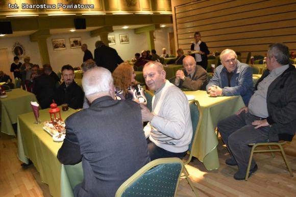 Rzeźbiarz, kolekcjoner Tadeusz Kacalak z Nagrodą Starosty