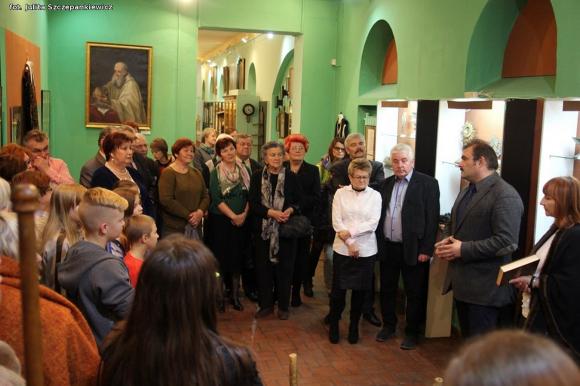 Relacja z Krośniewic. Zaduszki z tradycją