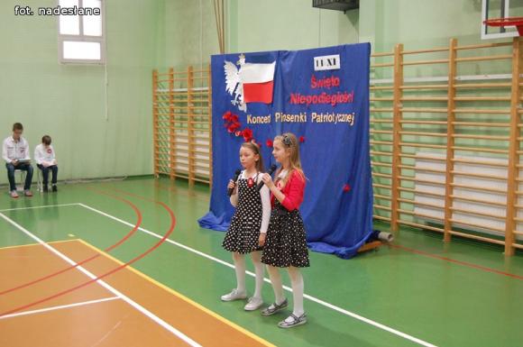 Tryptyk niepodległościowy w Szkole Podstawowej nr 4