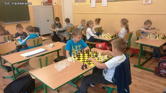 Grajmy w szachy
