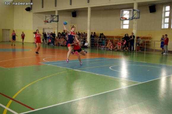 Dziewczęta z Kasprowicza najlepsze  w szczypiorniaku