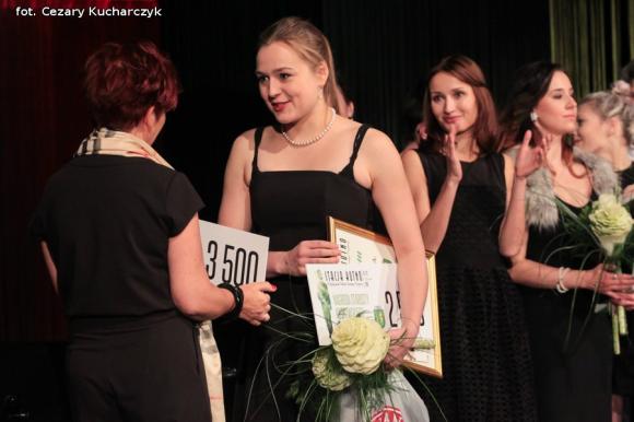 Karolina Micor wygrała jedenasty konkurs piosenek Przybory