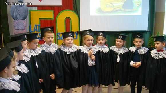 Jubileusz 50-lecia Szkoły Podstawowej im. Kornela Makuszyńskiego w Strzegocinie