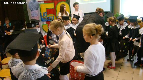 Jubileusz 50-lecia Szkoły Podstawowej im. Kornela Makuszyńskiego w Strzegocinie