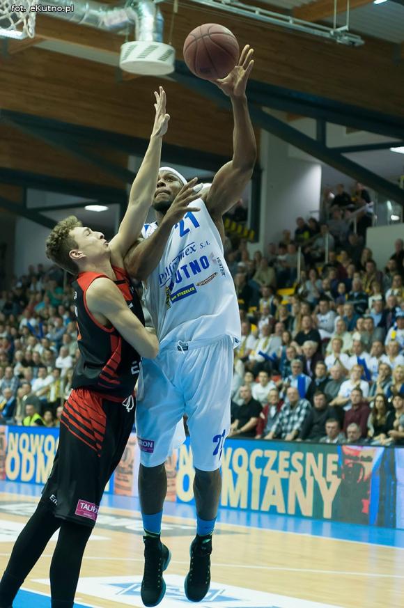 Dwa punkty przesądziły o przegranej drużyny z Kutna