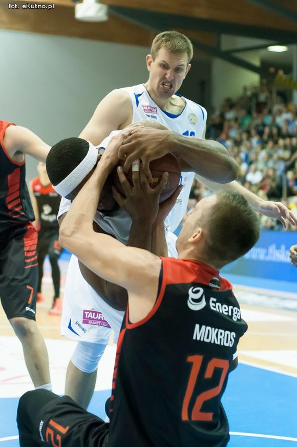 Dwa punkty przesądziły o przegranej drużyny z Kutna