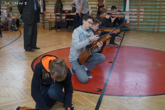 Zawody strzeleckie w Trójce