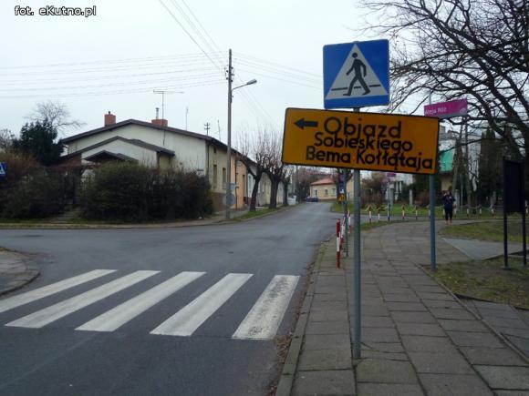 Starosta dał zgodę na budowę, Boczkaja nie komentuje. Utrudnienia na Sobieskiego do piątku