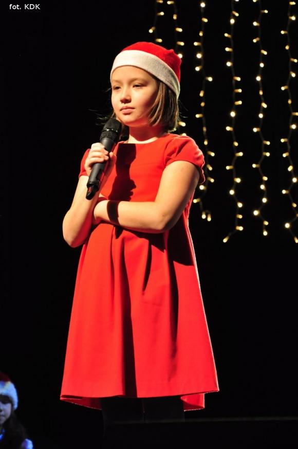 Śpiewająco zostali Mikołajami w Kutnowskim Domu Kultury