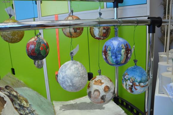 Rodzinne warsztaty świąteczne w domu kultury