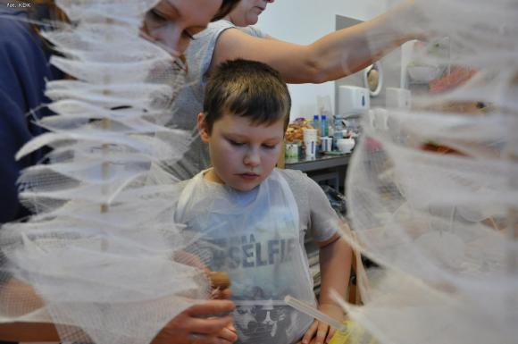 Rodzinne warsztaty świąteczne w domu kultury