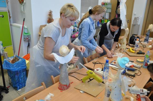 Rodzinne warsztaty świąteczne w domu kultury