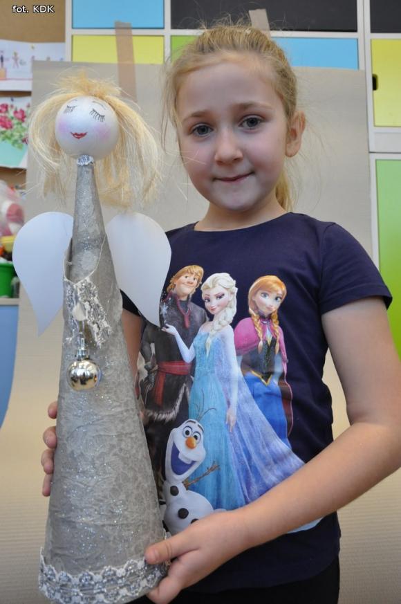 Rodzinne warsztaty świąteczne w domu kultury