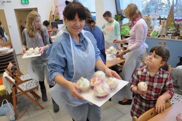Rodzinne warsztaty świąteczne w domu kultury